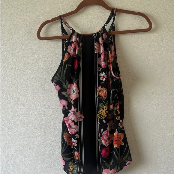 Buckle Daytrip Black Floral tank - Picture 5 of 5